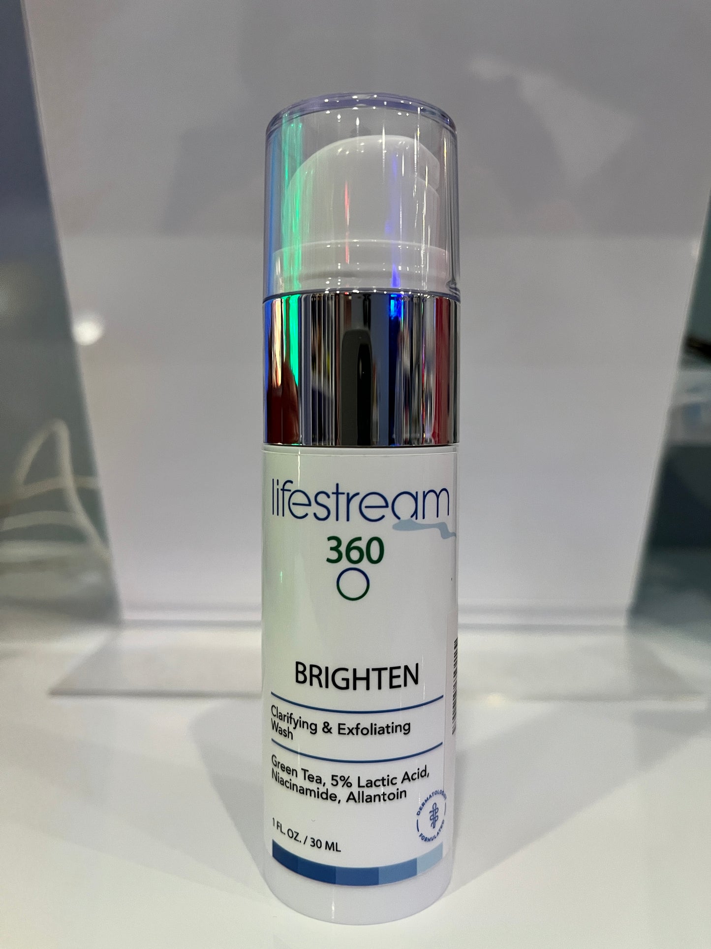 Brighten Exfoliating Face Wash