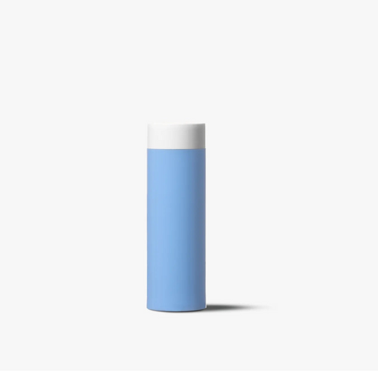 Blue refill container of Hydramemory water source serum on a white background